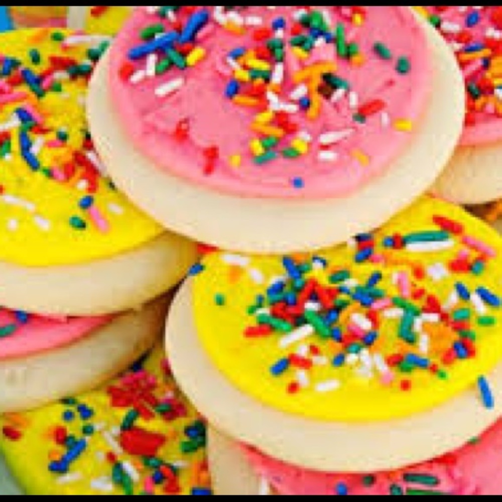 Meet your Posher, Rayegan